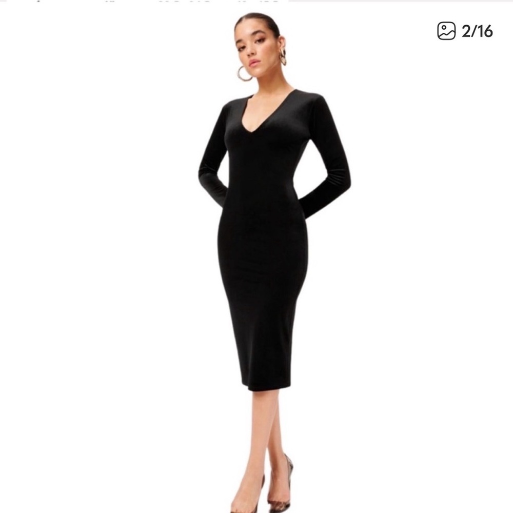Good American Black Velvet Long Sleeve V Neck Bodycon Dress